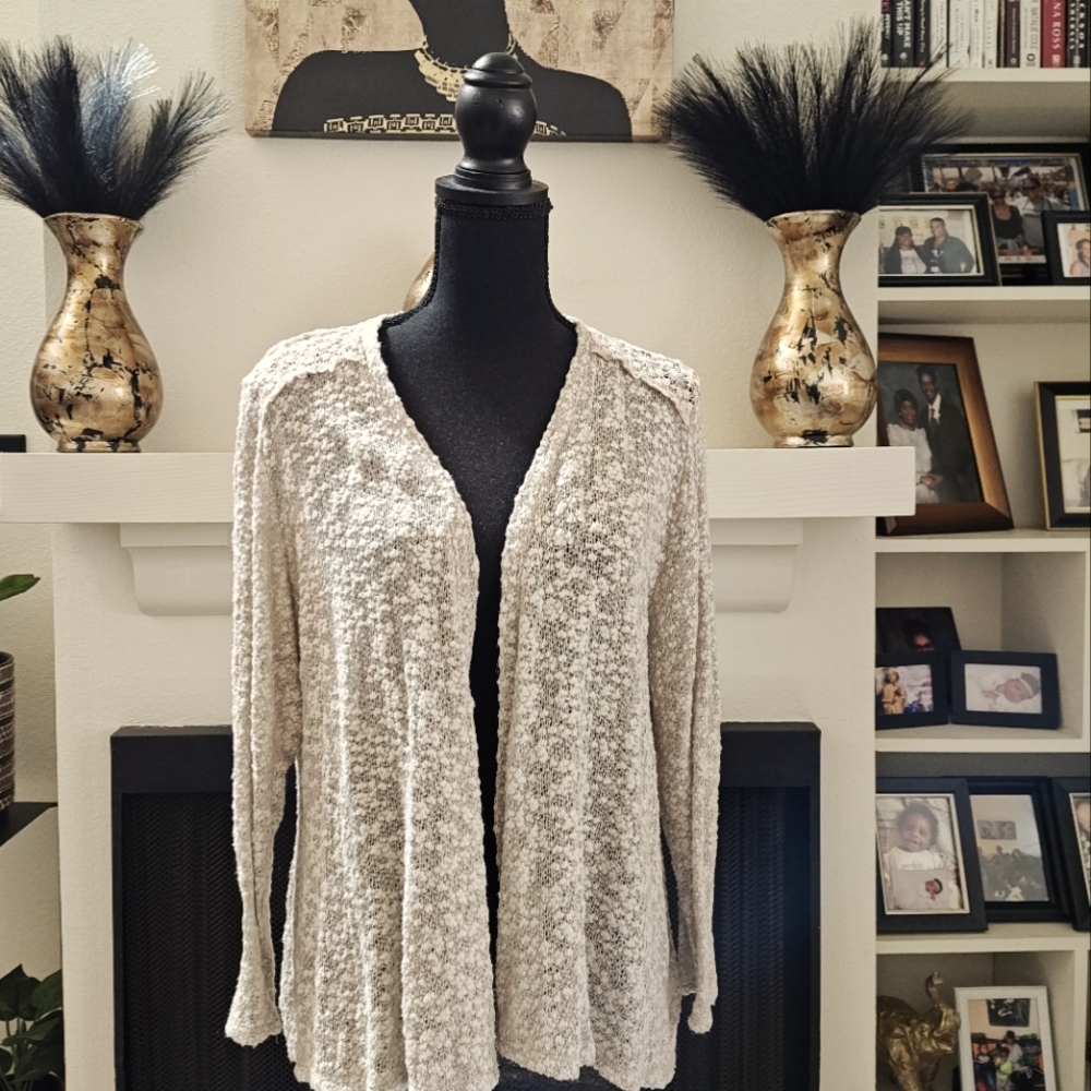 Lace outerwear
